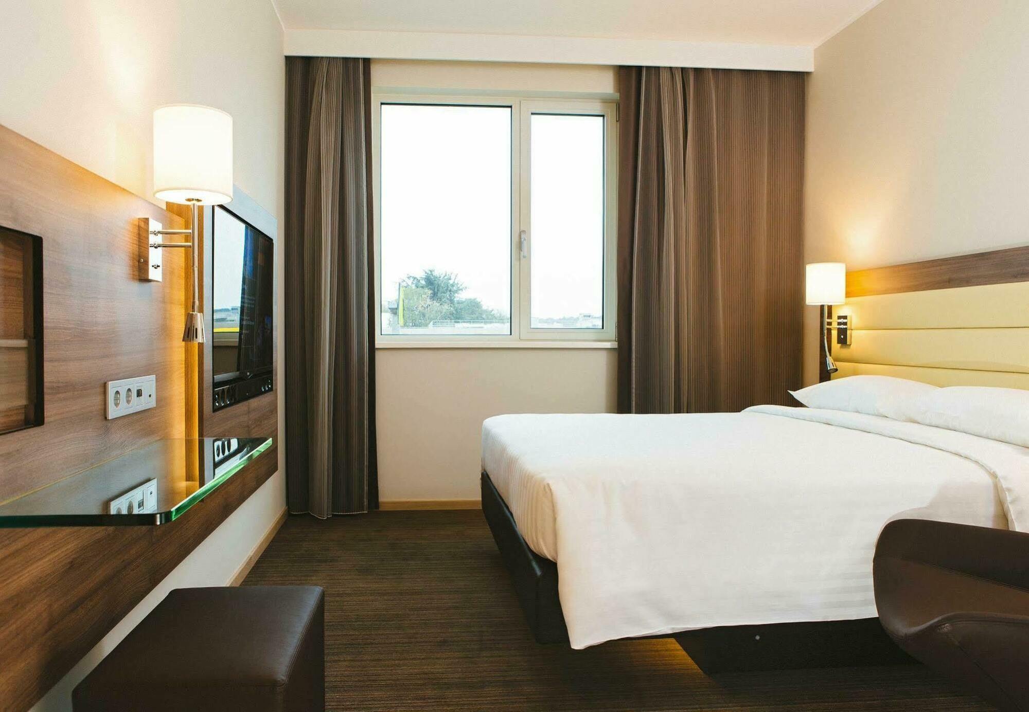 โมซี มิลาน มาลเปนซา แอร์พอร์ต Hotel คาเซ นูโอเว ภายนอก รูปภาพ